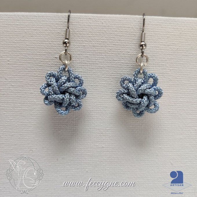 Boucles d'oreilles coréennes noeud prune