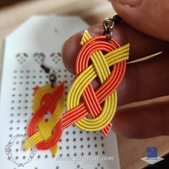 Boucles d'oreilles mizuhiki noeud Daki-Awaji