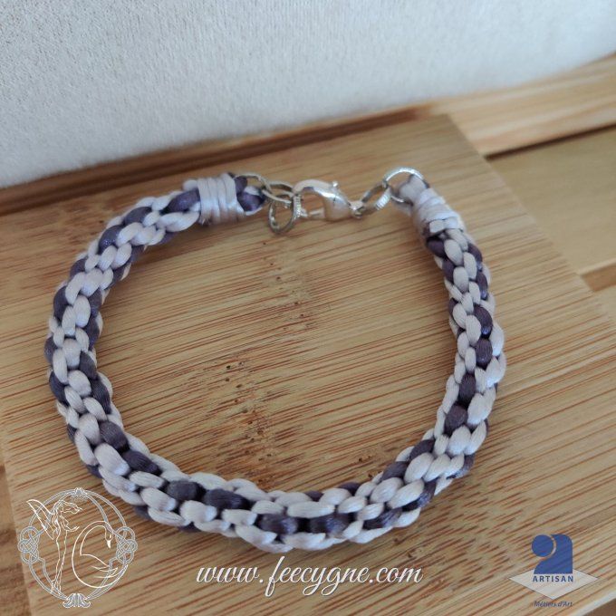 Bracelet kumihimo à huit brins de satin de 1,5mm