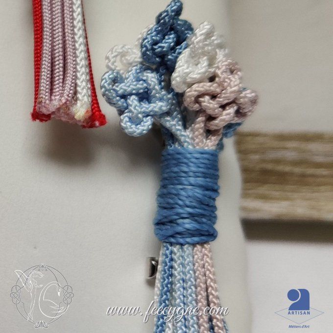 Broche à huit noeuds coréens "gingembre"