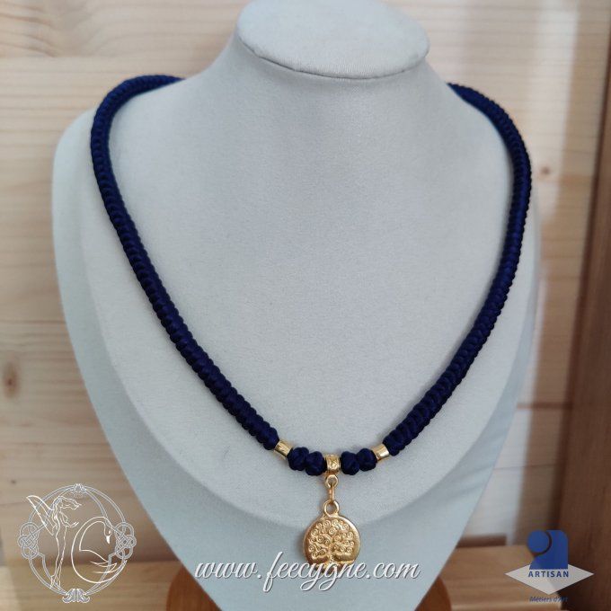 Collier noeud serpent et pendentif arbre de vie