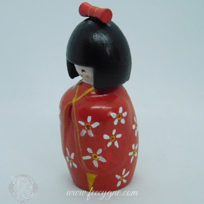 Figurine poupée Kokeshi résine
