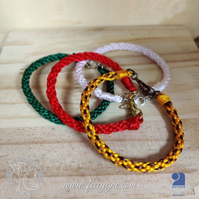 Bracelet kumihimo à huit brins de satin de 1mm