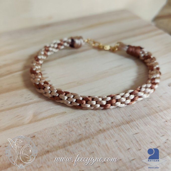 Bracelet kumihimo à huit brins de satin de 1,5mm