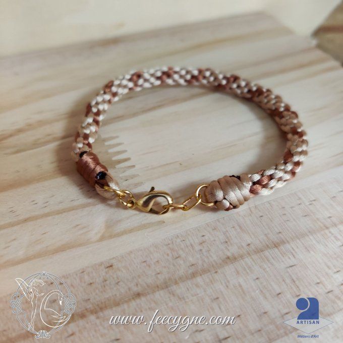 Bracelet kumihimo à huit brins de satin de 1,5mm