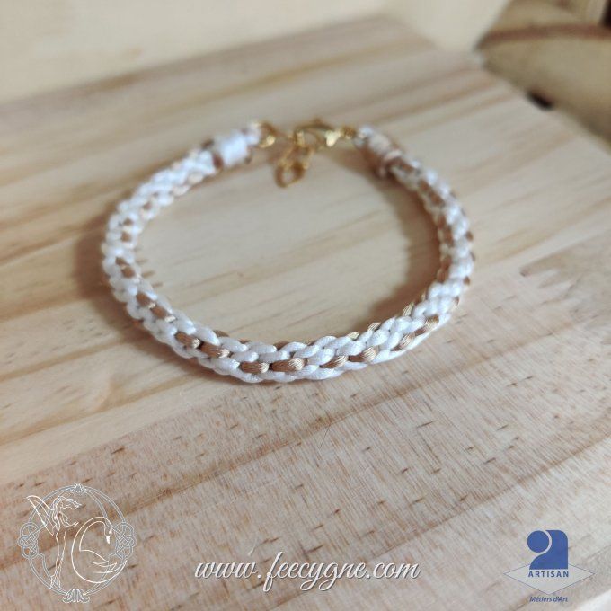 Bracelet kumihimo à huit brins de satin de 1,5mm