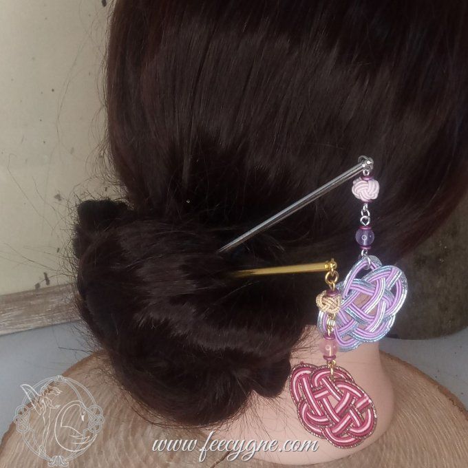 Pic à cheveux avec noeud Camelia et pierre gemme